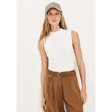 Regata Básica Feminina Em Malha Canelada Gola Alta Hering