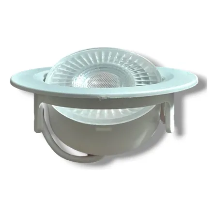 4 Spot De 7 Watts Branco Frio   T 110v/220v (bivolt) Branco